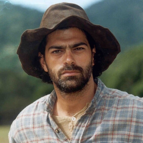 Petruchio (Eduardo Moscovis), da novela "O Cravo e a Rosa" é o caipira que representa o signo de áries