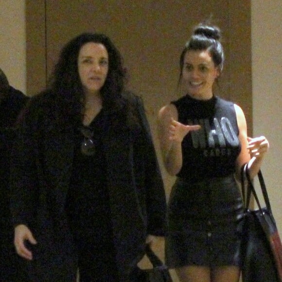 'Ela me fez perceber que uma pessoa mais jovem pode ser mais adulta que muitas pessoas mais velhas. Ela é incrivelmente equilibrada emocionalmente. Compreensiva. Compreensiva demais.', continuou Ana Carolina