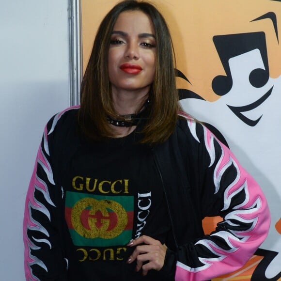 Anitta ainda revelou que consegue se virar na cozinha