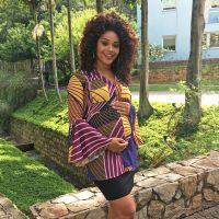 Aos 5 meses, Juliana Alves não teme engordar na gravidez: 'Tenho tendência'