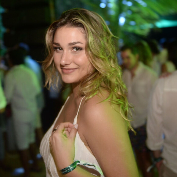 Sasha Meneghel ganha elogio de amiga nesta quarta-feira, dia 14 de junho de 2017
