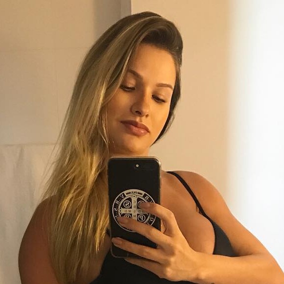 Andressa Suita negou falta de apetite no fim da gravidez: 'Ainda consigo comer muito'
