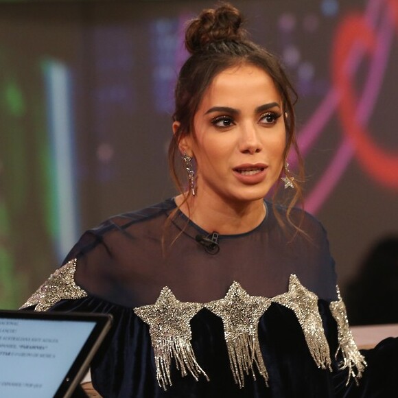 'Fala português', afirmou Anitta