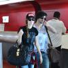 Sophia Abrahão e Fiuk desembarcam no aeroporto Santos Dumont, no Rio de Janeiro, em 25 de março de 2014