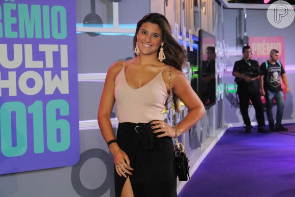 Giulia Costa estreou na televisão como a Lívia, de 'Malhação'