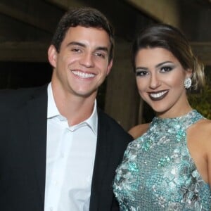 Ex-BBBs Vivian e Manoel vão conhecer a Disney juntos