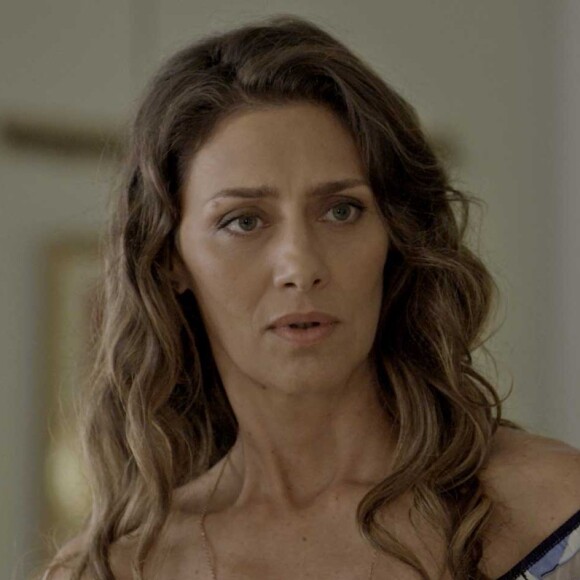 Joyce (Maria Fernanda Cândido) sofre manipulação de Irene (Débora Falabella) e expulsa Eugênio (Dan Stulbach) de casa, a partir de 15 de julho de 2017, na novela 'A Força do Querer'