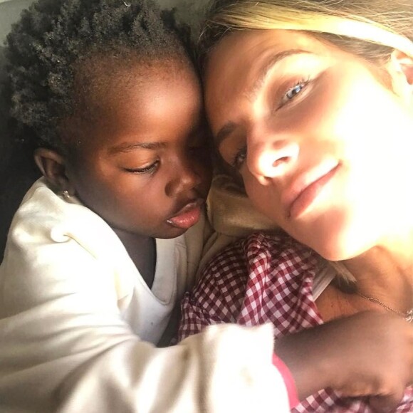 Giovanna Ewbank afirmou que alma já estava ligada à de Títi
