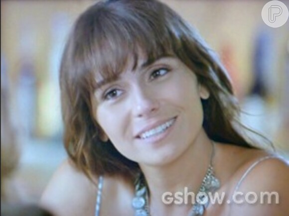Clara (Giovanna Antonelli) chama Cadu (Reynaldo Gianecchini) de machista na novela 'Em Família'