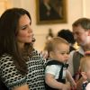 Príncipe George, filho de Kate Middletlon e do Príncipe William, faz sua primeira viagem internacional na Nova Zelândia