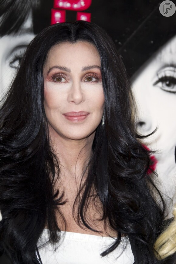 O novo videoclipe de Cher será dirigido pelo fera Ray Kay, o mesmo diretor de 'Poker Face', da Lady Gaga