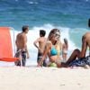 Yasmin Brunet curte dia de praia com o marido, Evandro Soldati, no Rio de Janeiro