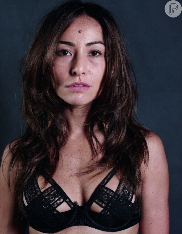 Sabrina Sato posa sem maquiagem para a revista 'Glamour', que chega às bancas em 29 de abril de 2014