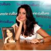 Ana Paula já trabalhou na Globo, SBT e por último Record e recentemente lançou seu livro "O Amor Chegou Tarde em Minha Vida" 