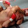 Ulisses (Eriberto Leão) vence luta e se torna campeão de MMA em 'Guerra dos Sexos'