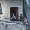 Cleo Pires e Thiago Martins rodam o filme 'Boletim de Ocorrência' no morro do Vidigal, no Rio de Janeiro, em 29 de abril de 2014