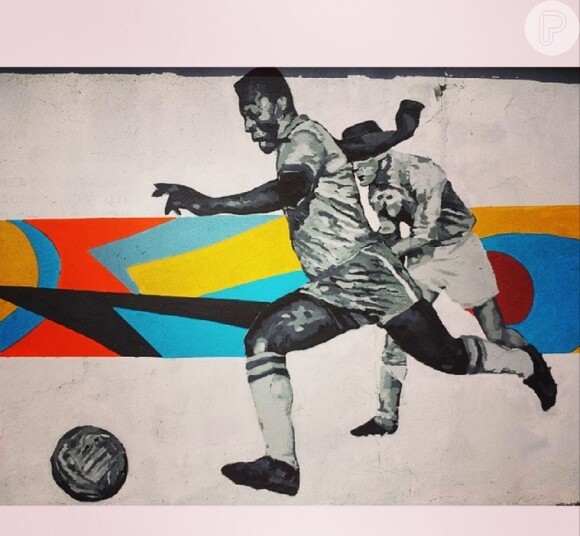 No 'Mural da Copa', Pelé ganha pintura que lembra participação do jogador na Copa de 1962