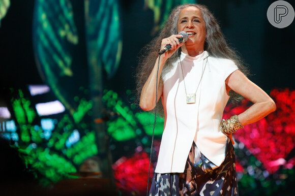 Maria Bethânia durante sua apresentação no Prêmio da Música Brasileira