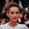 Taís Araújo opta por um topete para desfilar no tapete vermelho do Festival de Cannes 2014