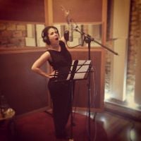 Grávida, Wanessa vai para estúdio gravar música nova: 'Aguardem'