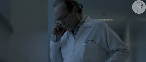 Em uma de suas últimas aparições José Wilker, faz uma participação especial como Dr. Fausto, mentor do personagem de Bruno Gagliasso