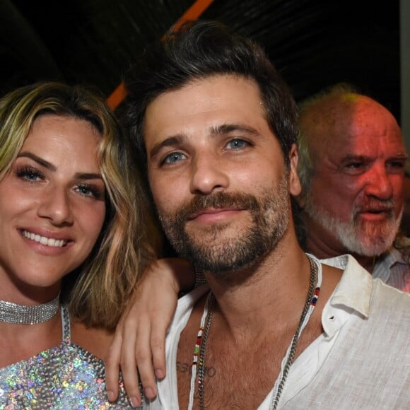 Giovanna Ewbank e Bruno Gagliasso querem aumentar a família. 'Mas não agora', ponderou a atriz