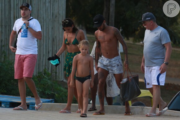 Bruna Marquezine e Neymar se reconciliaram oficialmente em Fernando de Noronha e estão juntos de novo