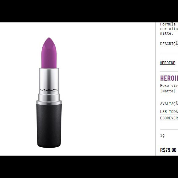 O batom escolhido pela maquiadora da atriz foi o Heroine, da marca americana MAC