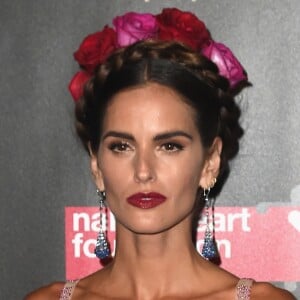 Izabel Goulart relembra momentos e conta como foi seu primeiro beijo