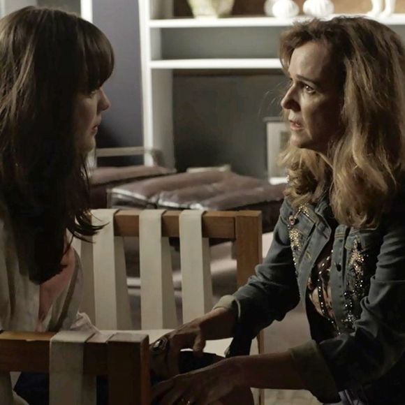 Na novela 'O Outro Lado do Paraíso', mãe e filha conversarão e Laura (Bella Piero) ficará revoltada com posicionamento de Lorena (Sandra Corveloni)