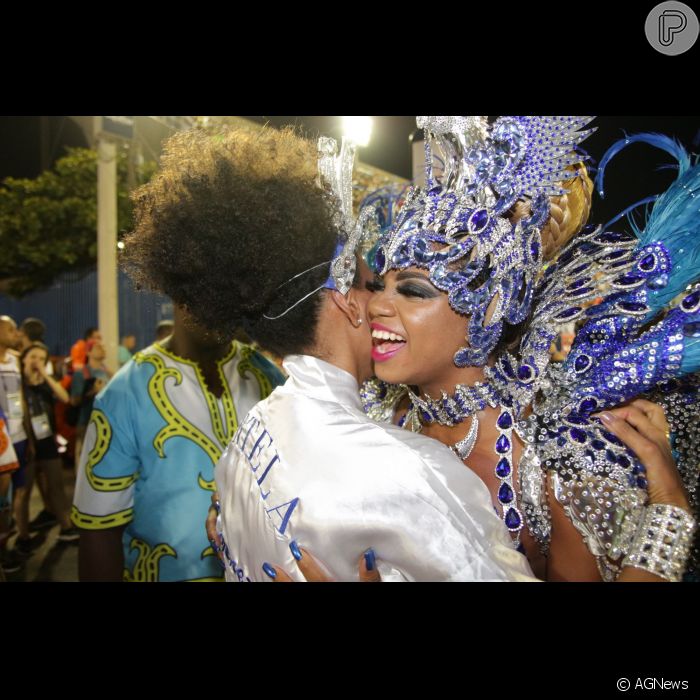 Sheron Menezzes Se Encontrou Com A Rainha De Bateria Da Portela Bianca