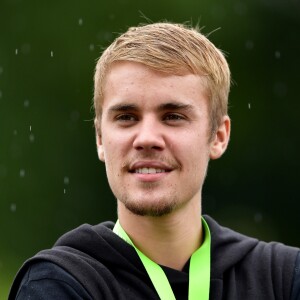 Justin Bieber é um pisciano nascido no dia 01 de março de 1994 no Canadá