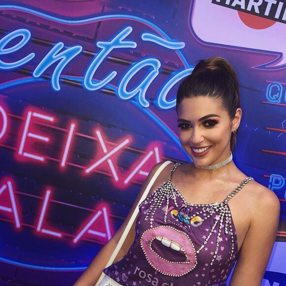 EX-BBB Vivian Amorim comemora sucesso na Sapucaí como repórter do 'BBB18': 'Não consegui curtir mais o Carnaval por conta das gravações do BBB, mas, graças a Deus que estou trabalhando bastante'