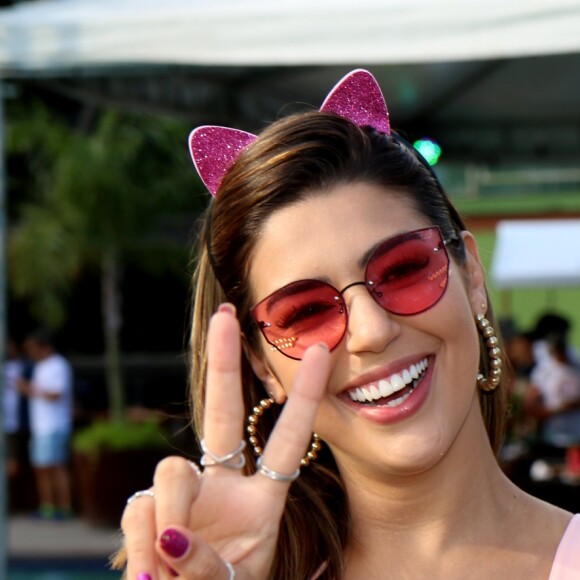 Vivian Amorim falou com o Purepeople durante a feijoada da Preta no Itanhangá, Rio de Janeiro