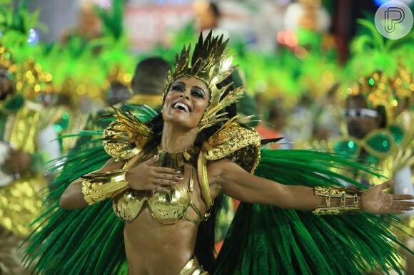 Juliana Paes foi rainha de bateria da escola Grande Rio no Carnaval 2018