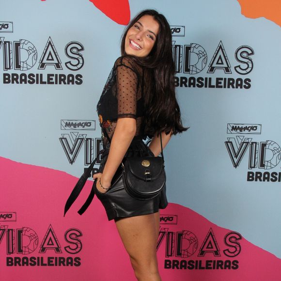 Rayssa Bratillieri investiu em look da marca Zara