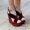 Veja fotos dos looks das modelos com meia soquete para Francesca Liberatore na Semana de Moda em Milão