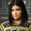 Kylie Jenner respondeu a um fã sobre o comportamento da filha: 'Ela é boazinha'