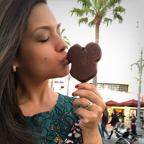 Thais Fersoza conta reação de Melinda ao conhecer a Minnie: 'Emocionante'