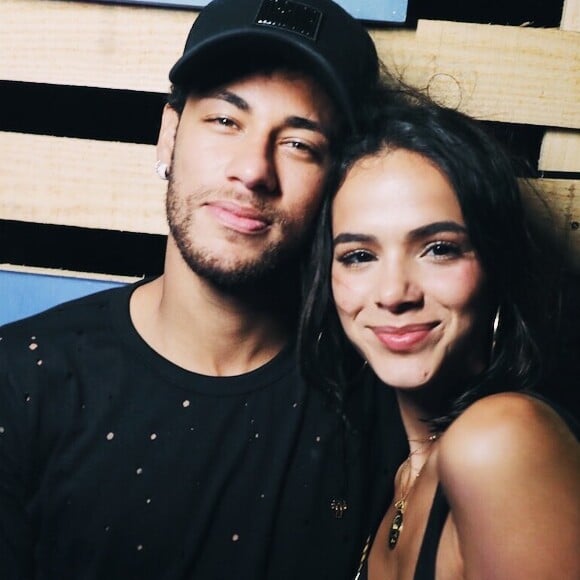 Bruna Marquezine e Neymar reataram o relacionamento no Réveillon