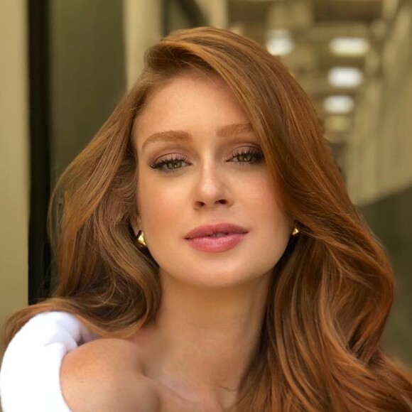 Marina Ruy Barbosa trabalhou em uma campanha publicitária neste domingo, 25 de fevereiro de 2018