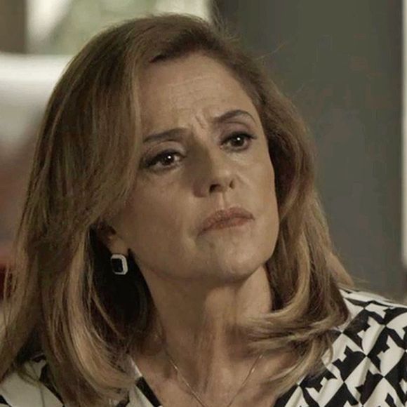 Sophia (Marieta Severo) rebate ameaça de Gael (Sergio Guizé), novela 'O Outro Lado do Paraíso': 'Se tocar nele, eu te ponho na cadeia. Pior, faço tudo pra você ficar sem as esmeraldas'