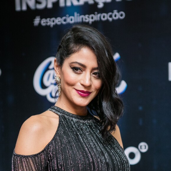 Carol Castro dispensou anestesia no parto da filha, Nina