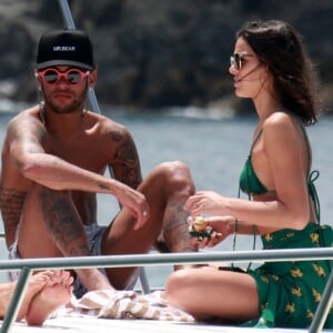 Bruna Marquezine e Neymar conseguiram se reecontrar no Carnaval