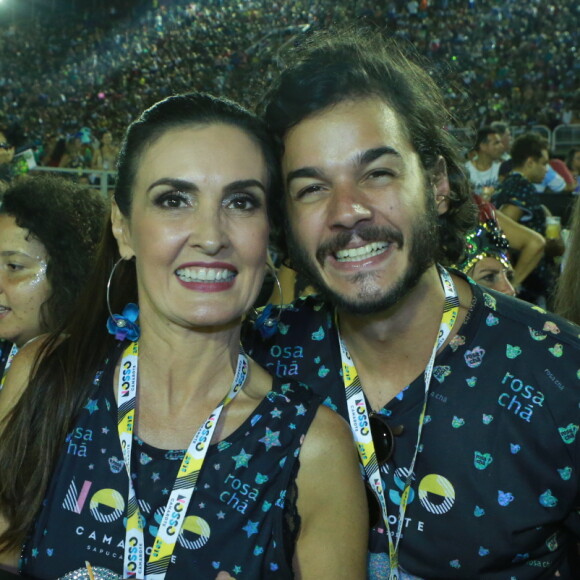 'Vem logo', pediu Túlio Gadêlha para Fátima Bernardes em foto com declaração pelos 4 meses de namoro