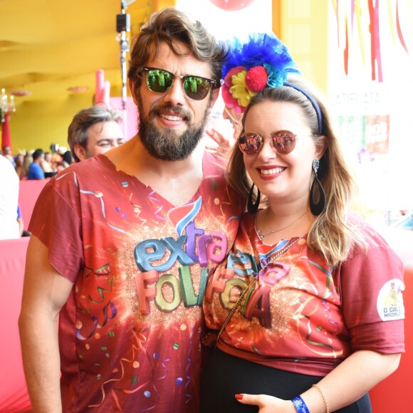 Casada com Rafael Cardoso, Mariana Bridi detalhou a leveza do relacionamento com o ator