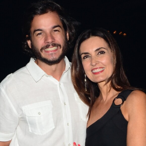 Fátima Bernardes agradeceu o carinho do público com o namoro: 'Adoramos as homenagens. Adoramos as muitas mensagens de carinho ao longo de todo o dia'
