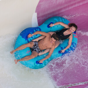 Larissa Manoela e Leo Cidade se divertiram juntos