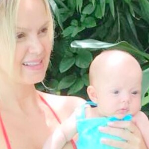 Eliana, que deu à luz Manuela ano passado, afirmou a Silvio Santos que não terá mais filhos