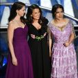 Ashley Judd, Salma Hayek e Annabella Sciorr apresentaram vídeo sobre representação de mulheres, negros e imigrantes em Hollywood na 90ª cerimônia de entrega do Oscar